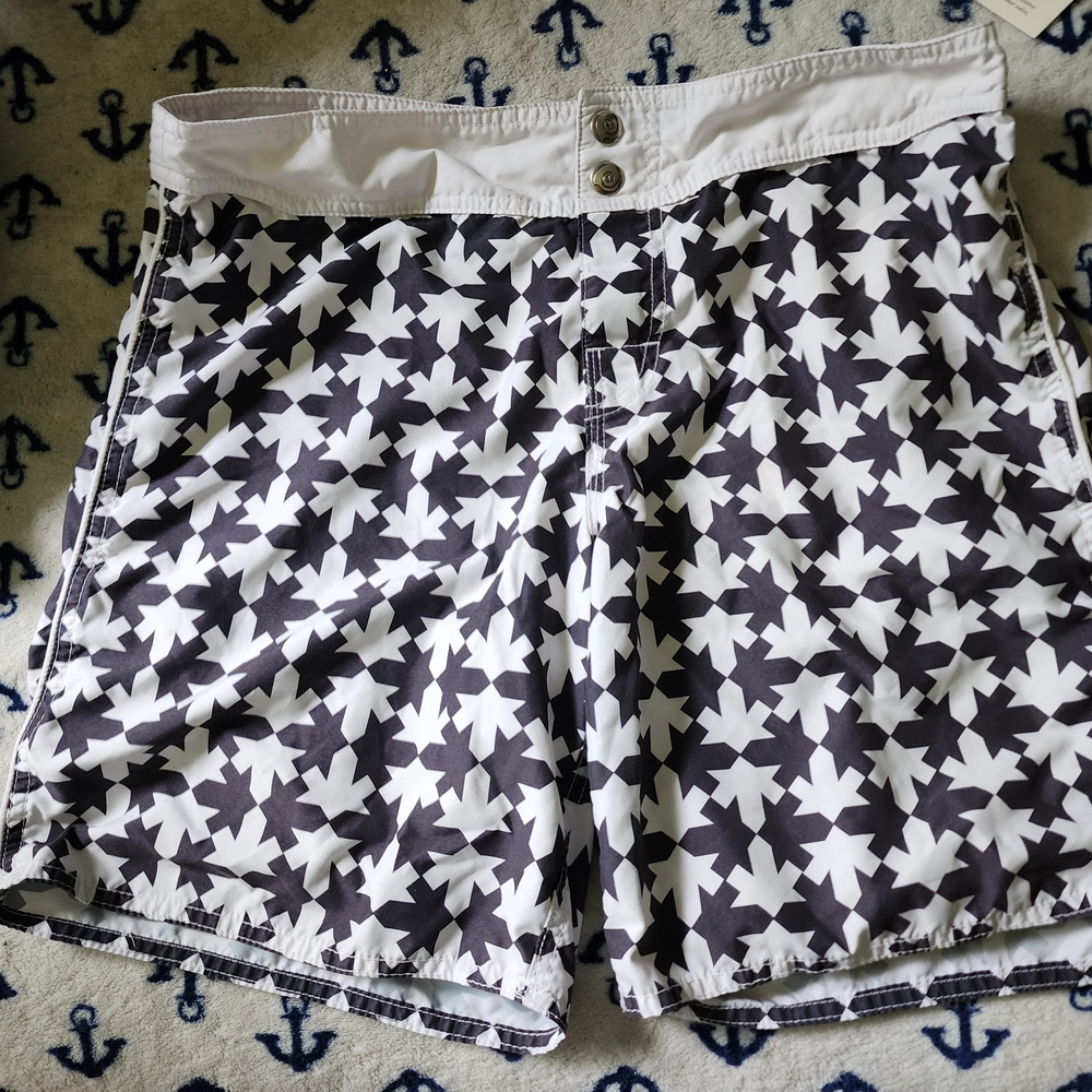 Aussiebum Rare VintageBlack and White Patterned Shorts Size L